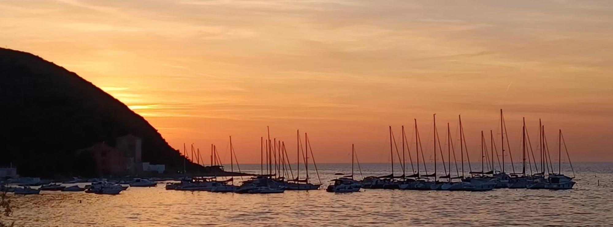 A Casa Di Berna E Tere Διαμέρισμα Venturina Terme Εξωτερικό φωτογραφία