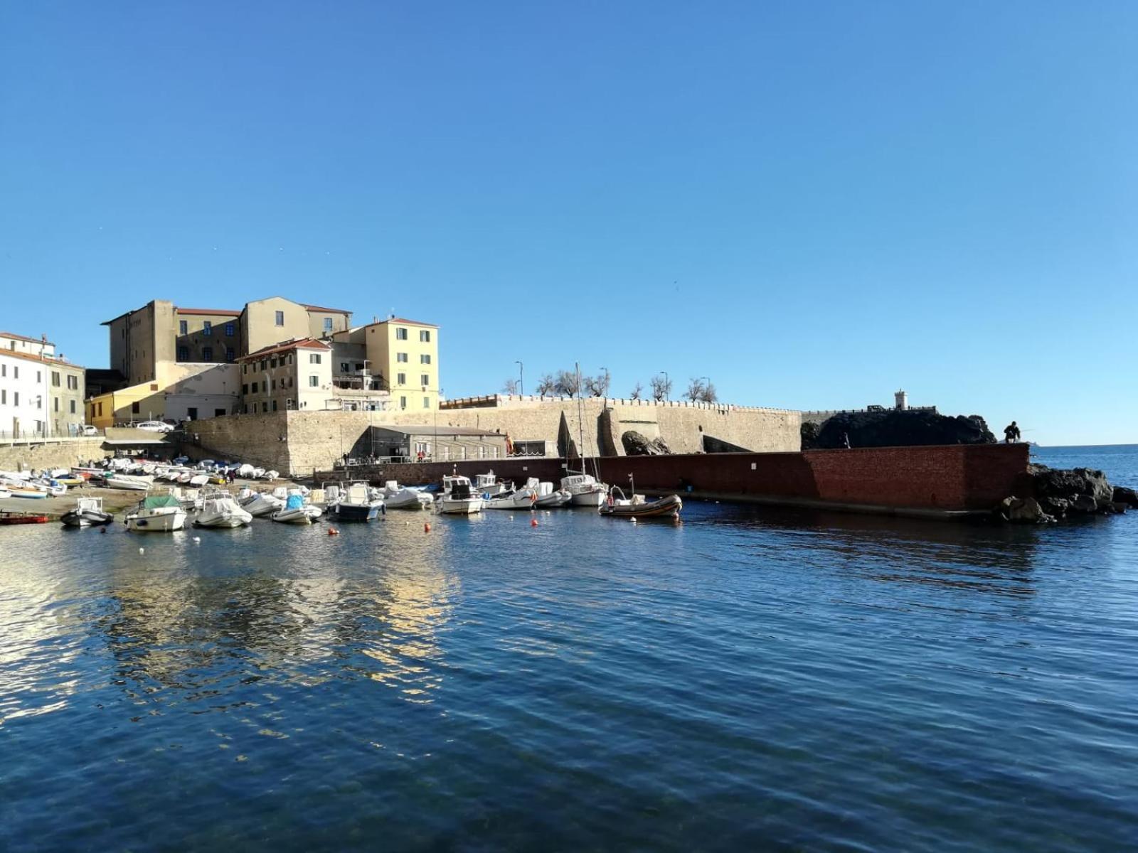 A Casa Di Berna E Tere Διαμέρισμα Venturina Terme Εξωτερικό φωτογραφία